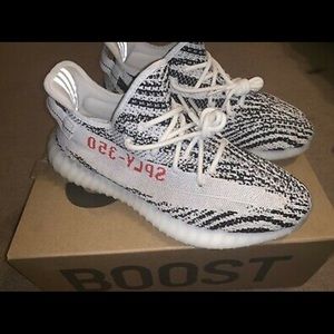 Zebra yeezys